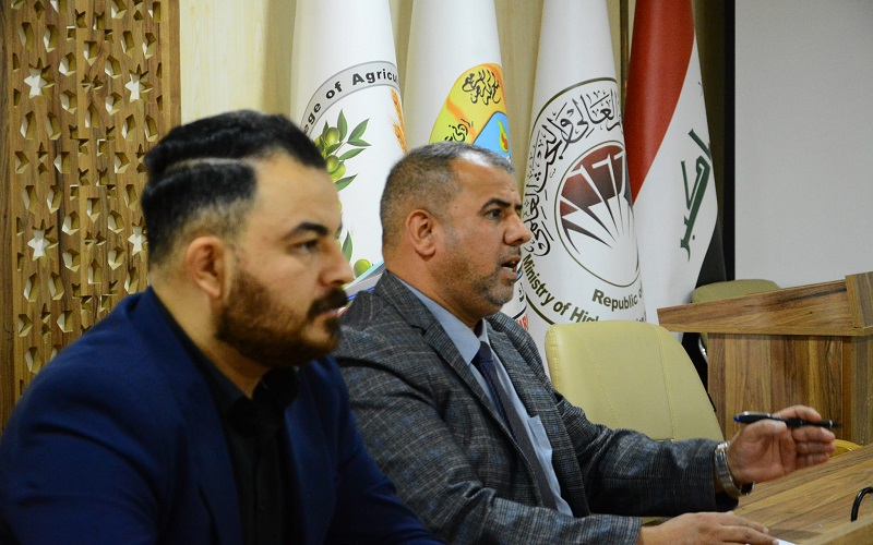 المعاون العلمي ومدير ...