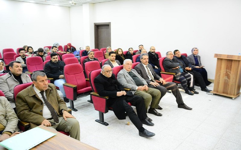 ندوة توعوية في كلية ...