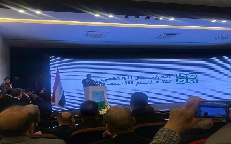عمداء وتدريسين من كليات ...